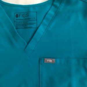 Figs Pacific Blue Scrub Top